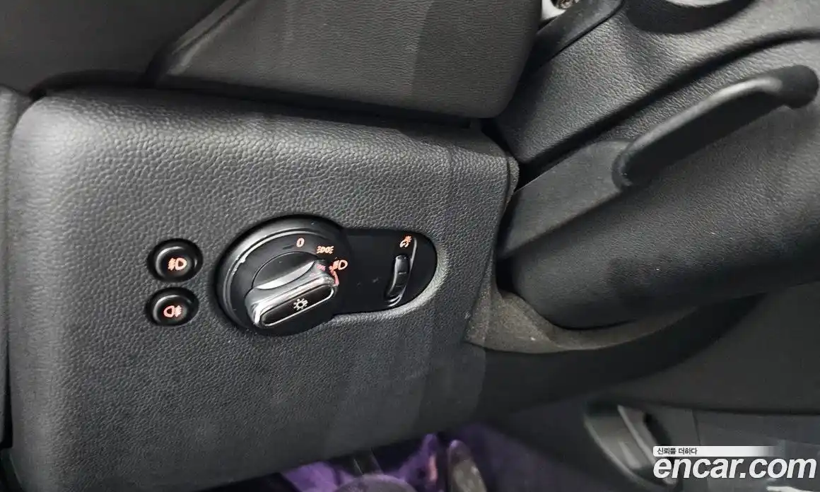 Mini Cooper 2016 1.5 Автомат в Москве № 167140, фото 15