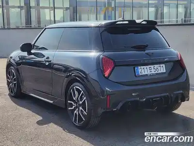 Mini Cooper 2025 2.0 Автомат в Москве № 167347, миниатюра 2