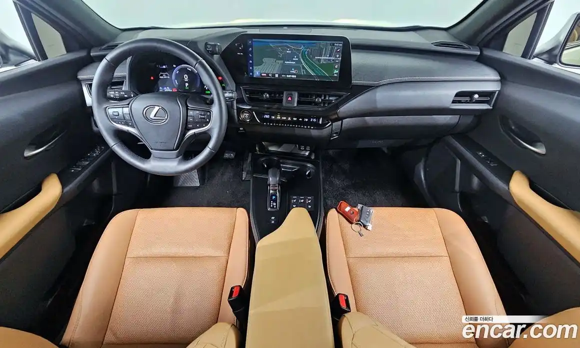 Lexus UX 2025 2.0 Автомат в Москве № 168098, фото 12
