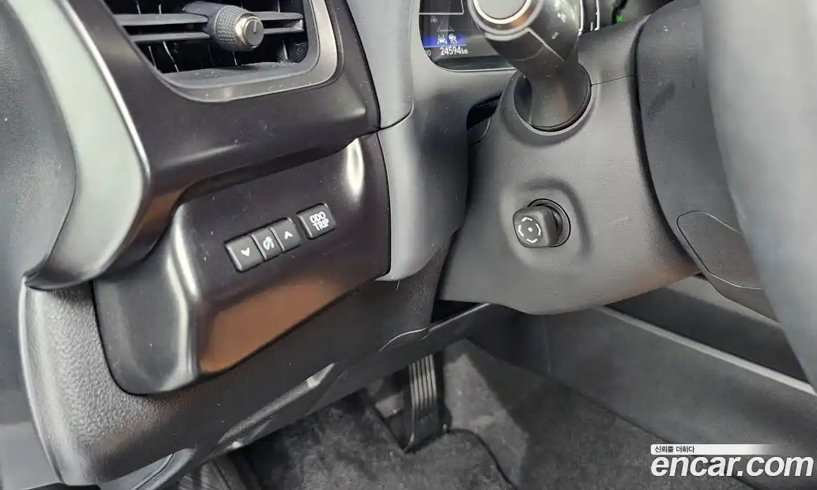 Lexus UX 2025 2.0 Автомат в Москве № 168098, фото 13