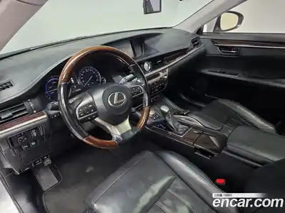 Lexus ES 2018 2.5 Автомат в Москве № 168336, миниатюра 10