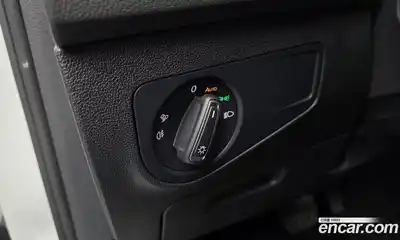 Volkswagen Tiguan 2024 2.0 Автомат в Москве № 168605, миниатюра 4