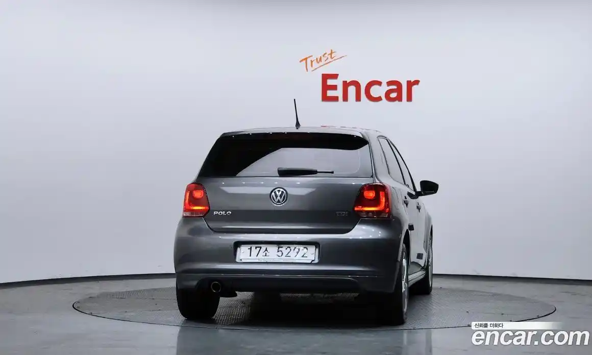 Volkswagen Polo 2014 1.6 Автомат в Москве № 168785, фото 14