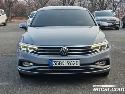 Volkswagen Passat, 2022
