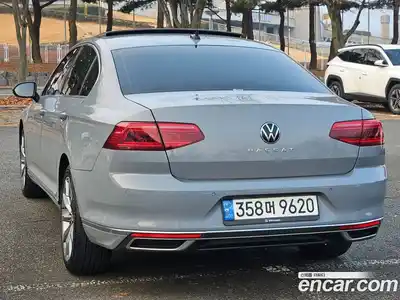 Volkswagen Passat 2022 2.0 Автомат в Москве № 169145, миниатюра 6