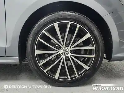 Volkswagen Jetta 2015 2.0 Автомат в Москве № 169192, миниатюра 5