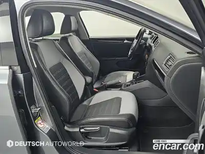 Volkswagen Jetta 2015 2.0 Автомат в Москве № 169192, миниатюра 10