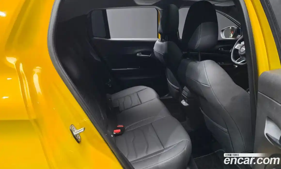 Jeep Avenger 2024 0.1 Автомат в Москве № 169383, фото 6