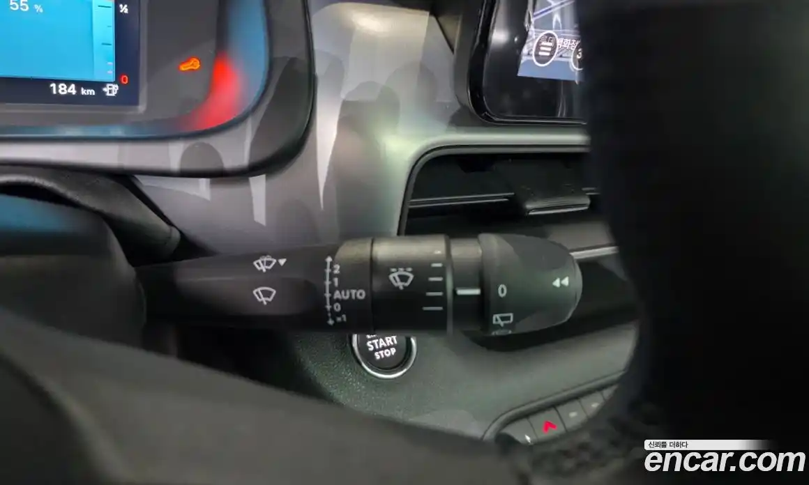 Jeep Avenger 2024 0.1 Автомат в Москве № 169383, фото 10