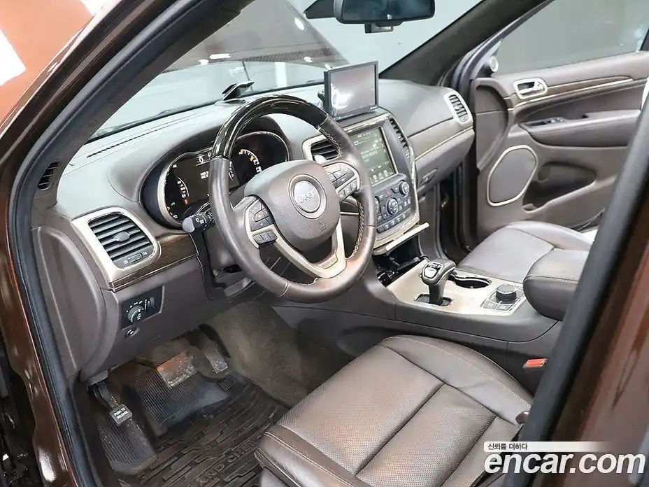 Jeep Cherokee 2014 3.0 Автомат в Москве № 170099, фото 16
