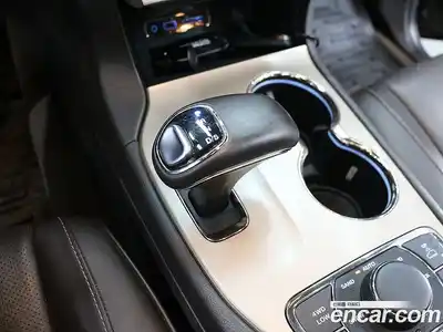 Jeep Cherokee 2014 3.0 Автомат в Москве № 170099, миниатюра 8