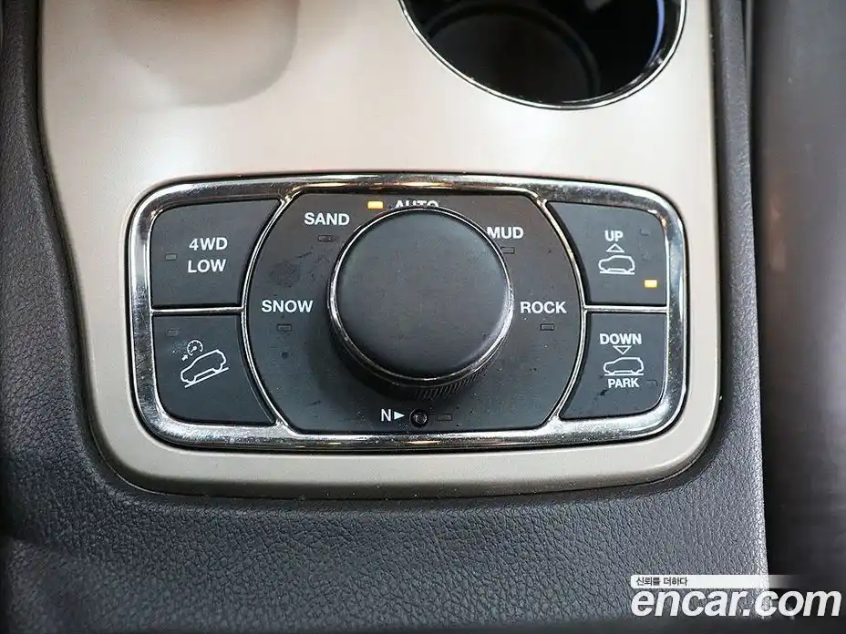 Jeep Cherokee 2014 3.0 Автомат в Москве № 170099, фото 9