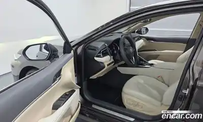 Toyota Camry 2022 2.5 Автомат в Москве № 170296, миниатюра 3