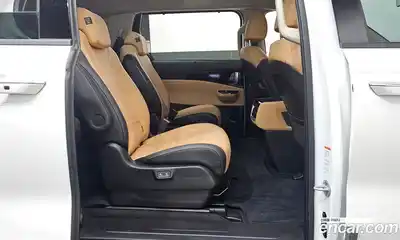 Kia Canival 2023 3.5 Автомат в Москве № 17465, миниатюра 12