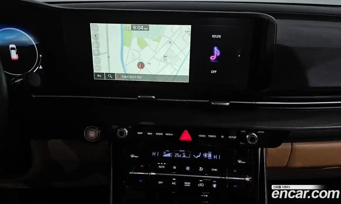 Kia Canival 2023 3.5 Автомат в Москве № 17465, фото 14