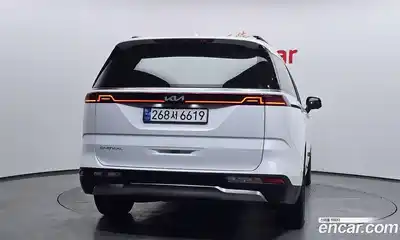 Kia Canival 2023 3.5 Автомат в Москве № 17465, миниатюра 4