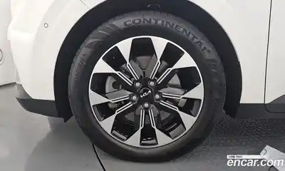 Kia Canival 2023 3.5 Автомат в Москве № 17465, миниатюра 5