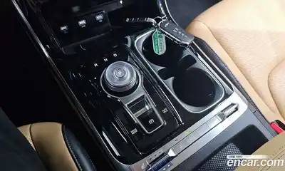 Kia Canival 2023 3.5 Автомат в Москве № 17465, миниатюра 9