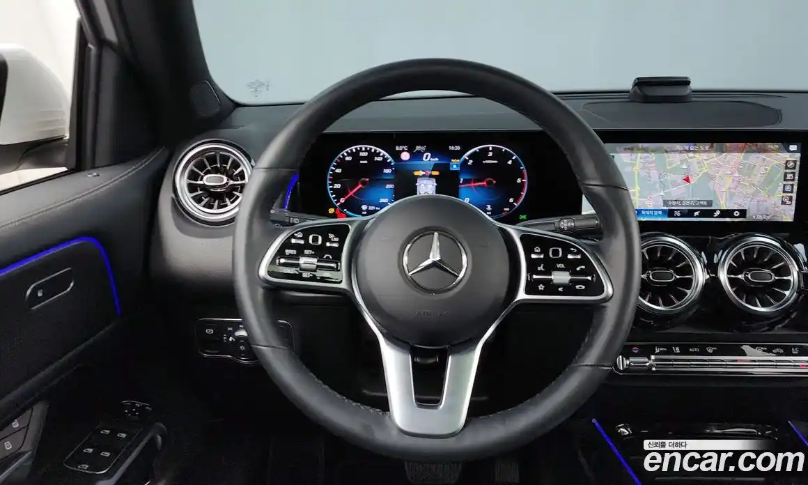 Mercedes-Benz GLB-Class 2022 1.9 Автомат в Москве № 174925, фото 14