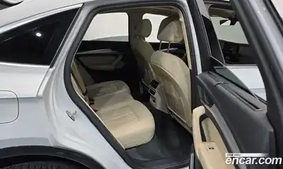 Audi Q5 2023 2.0 Автомат в Москве № 177114, миниатюра 12