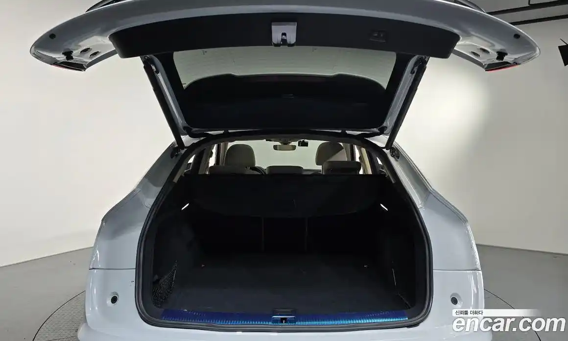 Audi Q5 2023 2.0 Автомат в Москве № 177114, фото 20