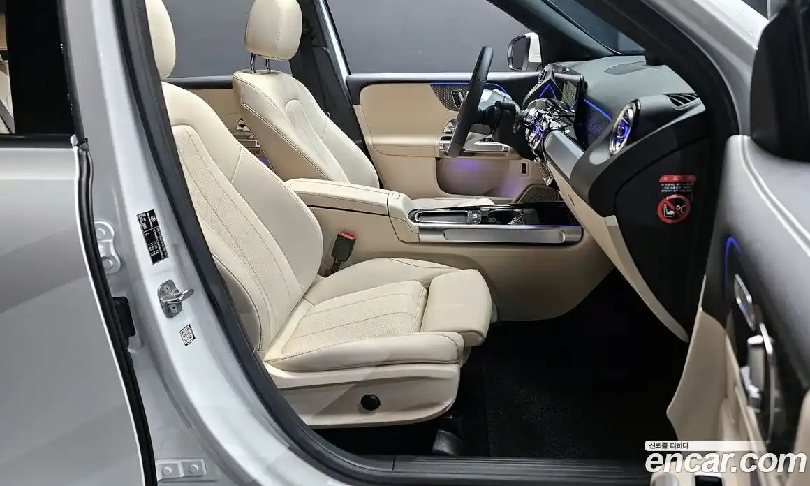 Mercedes-Benz GLB-Class 2024 1.9 Автомат в Москве № 177742, фото 1