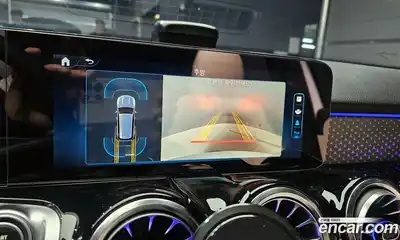 Mercedes-Benz GLB-Class 2024 1.9 Автомат в Москве № 177742, миниатюра 12