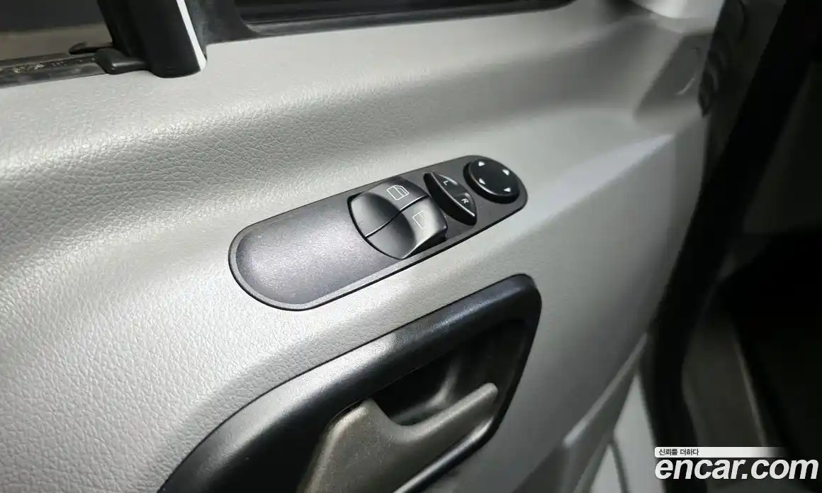 Mercedes-Benz Sprinter 2017 3.0 Автомат в Москве № 178520, фото 18