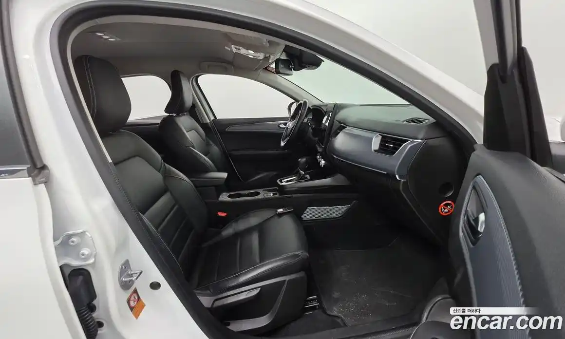 Renault XM3 2023 1.6 Автомат в Москве № 182056, фото 14