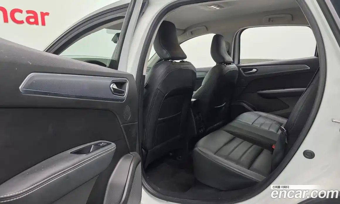 Renault XM3 2023 1.6 Автомат в Москве № 182056, фото 5