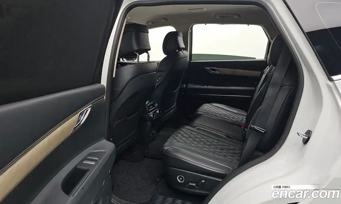 Genesis GV80 2023 2.5 Автомат в Москве № 18756, фото 14