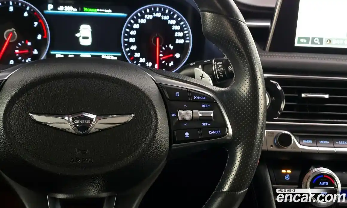 Genesis G70 2018 2.0 Автомат в Москве № 18768, фото 14