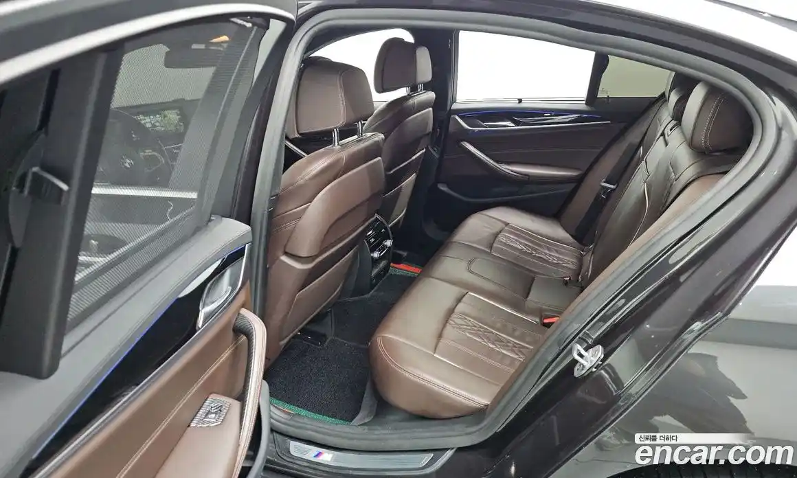 BMW 5-Series 2018 2.0 Автомат в Москве № 192962, фото 17