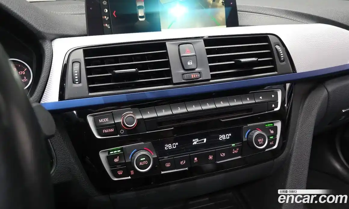 BMW 3-Series 2018 2.0 Автомат в Москве № 193291, фото 17