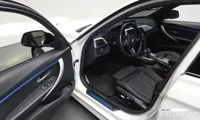 BMW 3-Series 2018 2.0 Автомат в Москве № 193291, миниатюра 10