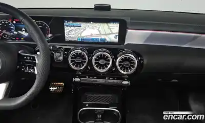 Mercedes-Benz CLA-Class 2025 2.0 Автомат в Москве № 193684, миниатюра 4