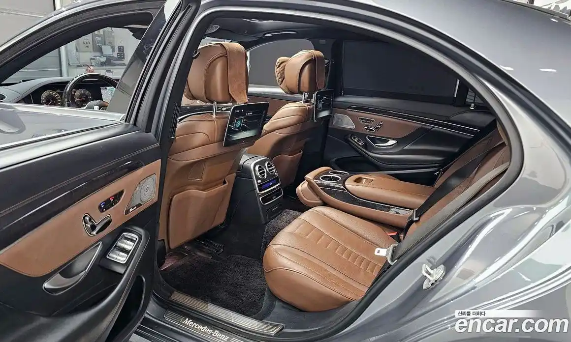 Mercedes-Benz S-Class 2018 2.9 Автомат в Москве № 194135, фото 7