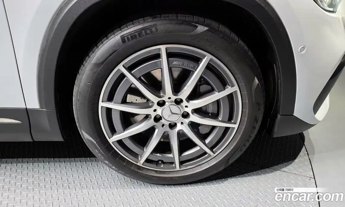 Mercedes-Benz GLA-Class 2021 2.0 Автомат в Москве № 194379, фото 15