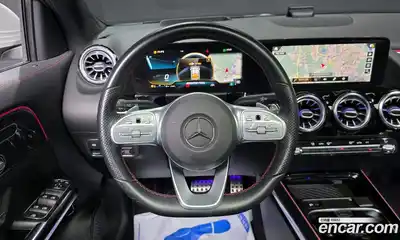 Mercedes-Benz GLA-Class 2021 2.0 Автомат в Москве № 194379, миниатюра 2