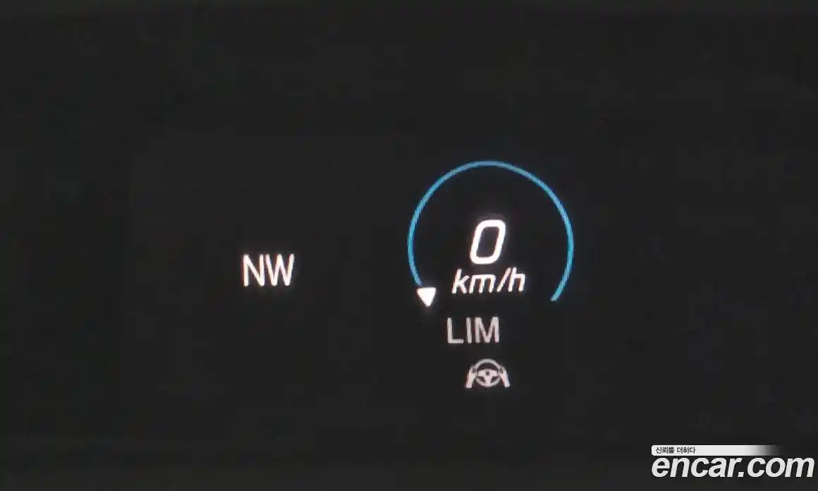 Mercedes-Benz GLA-Class 2021 2.0 Автомат в Москве № 194379, фото 3