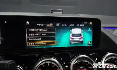 Mercedes-Benz GLA-Class 2021 2.0 Автомат в Москве № 194379, миниатюра 10