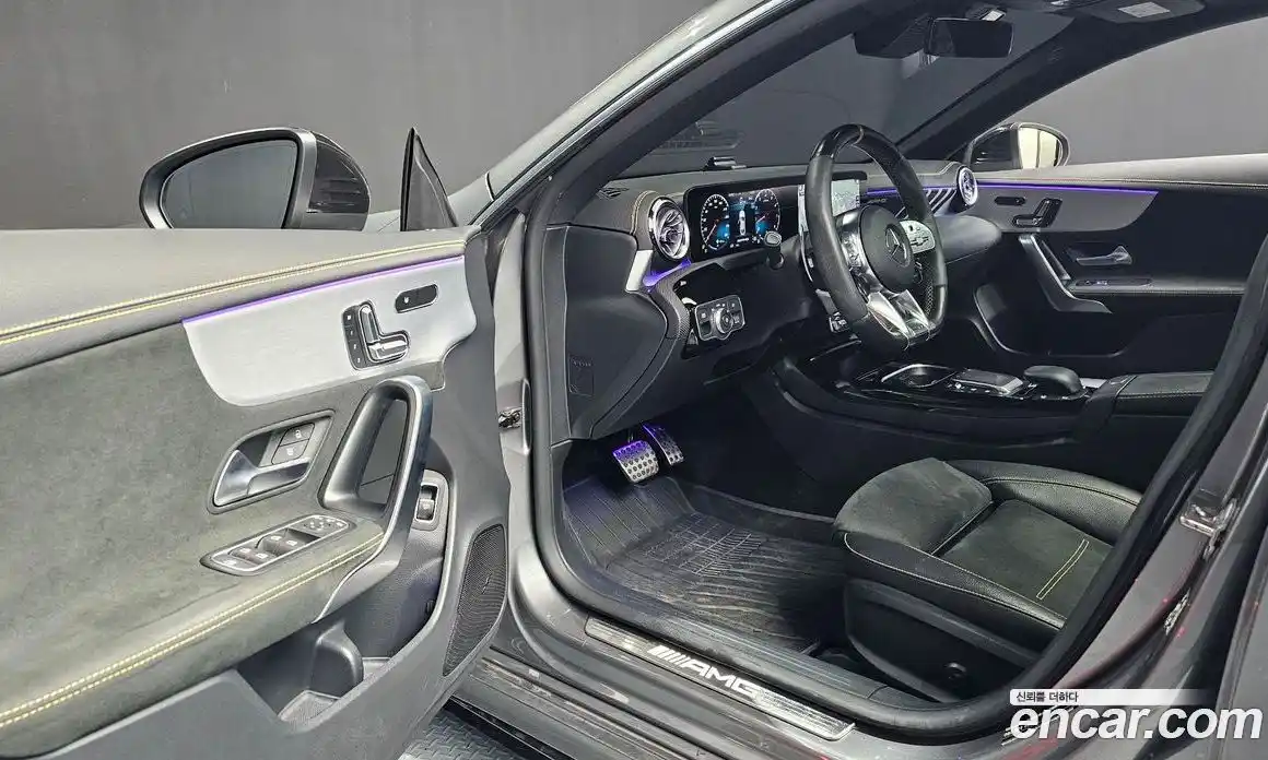 Mercedes-Benz CLA-Class 2022 2.0 Автомат в Москве № 194779, фото 10