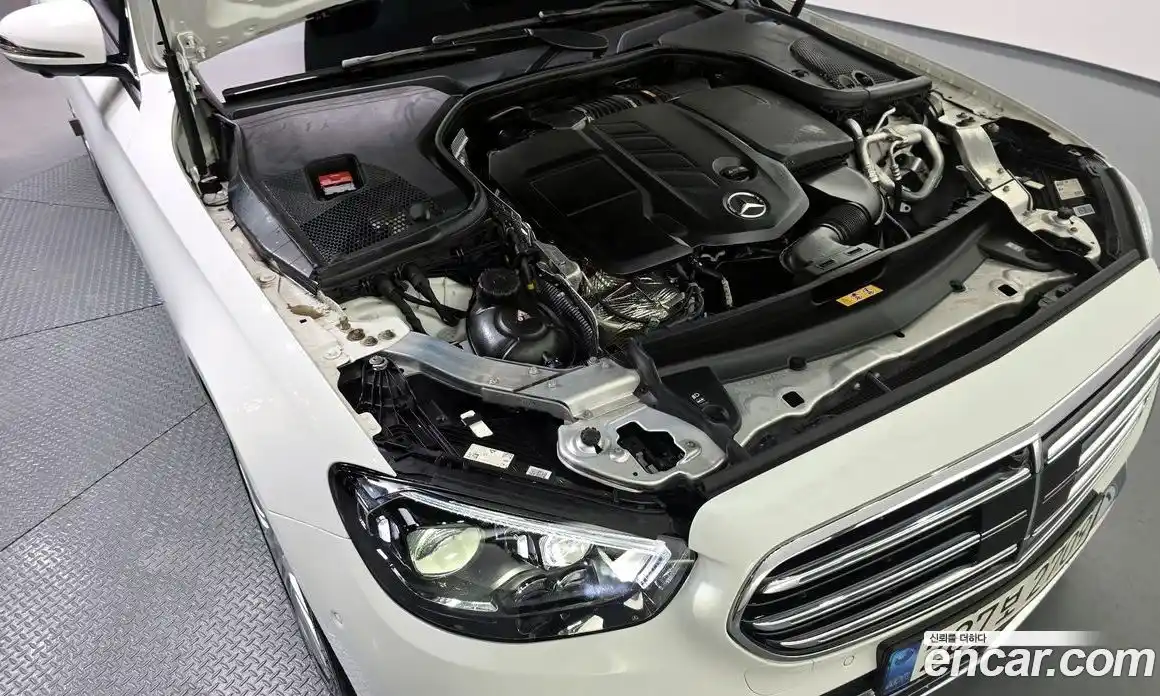 Mercedes-Benz E-Class 2021 1.9 Автомат в Москве № 195333, фото 5