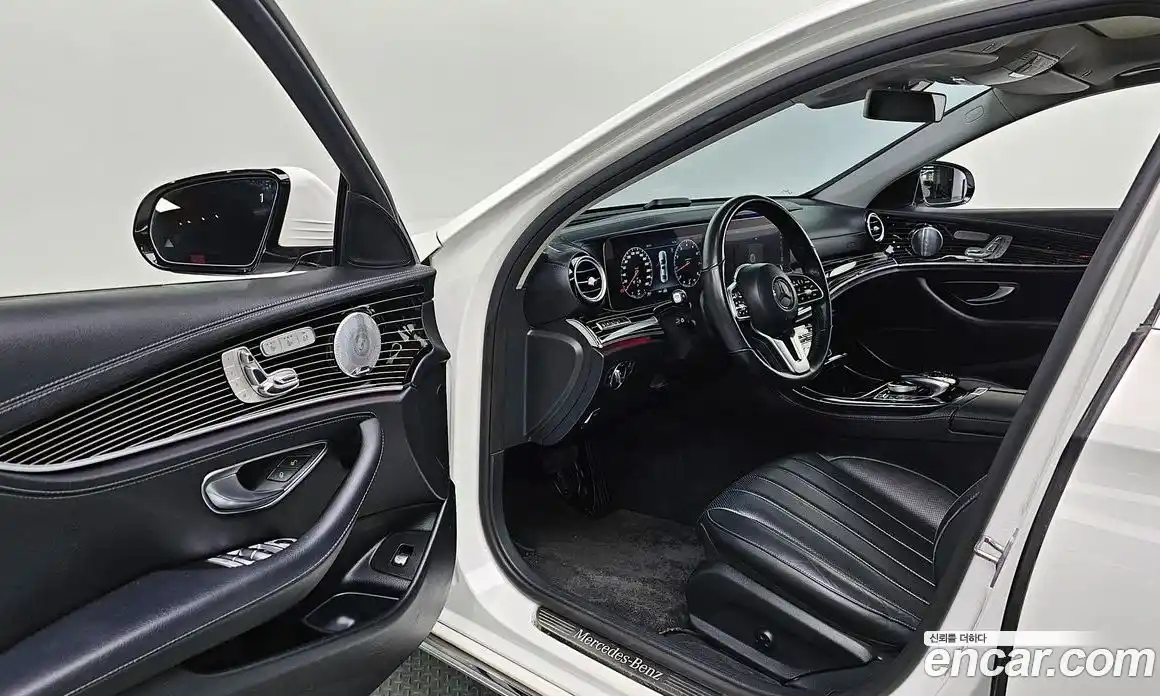 Mercedes-Benz E-Class 2019 3.0 Автомат в Москве № 195628, фото 14