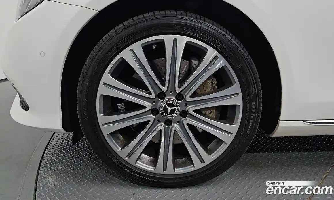 Mercedes-Benz E-Class 2019 3.0 Автомат в Москве № 195628, фото 20