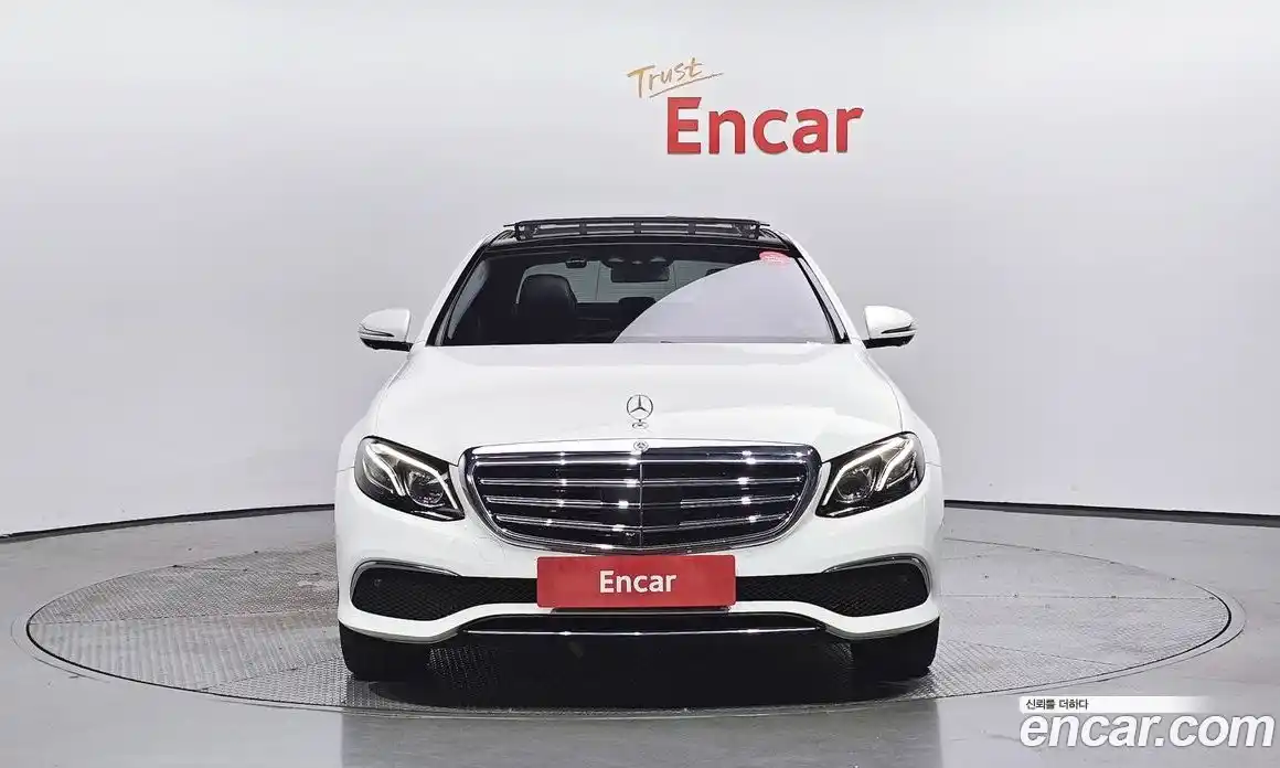 Mercedes-Benz E-Class 2019 3.0 Автомат в Москве № 195628, фото 6