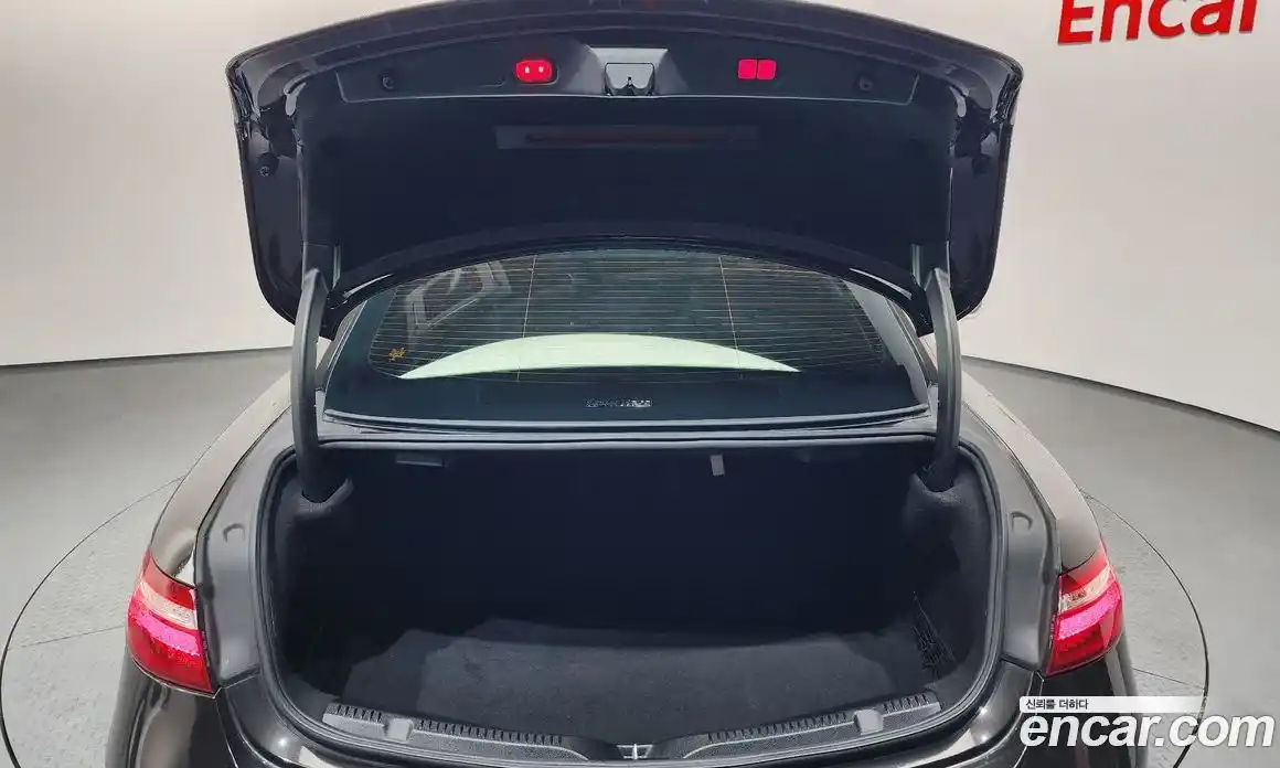 Mercedes-Benz E-Class 2019 1.9 Автомат в Москве № 195695, фото 20