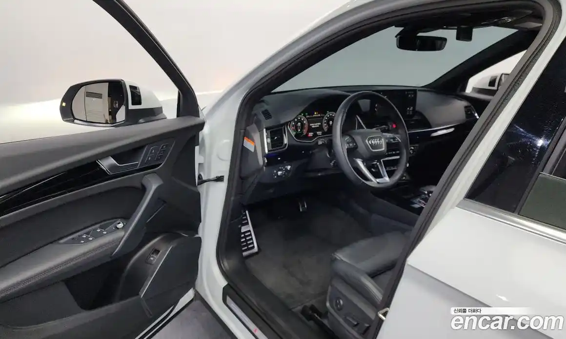 Audi Q5 2022 2.0 Автомат в Москве № 196172, фото 18