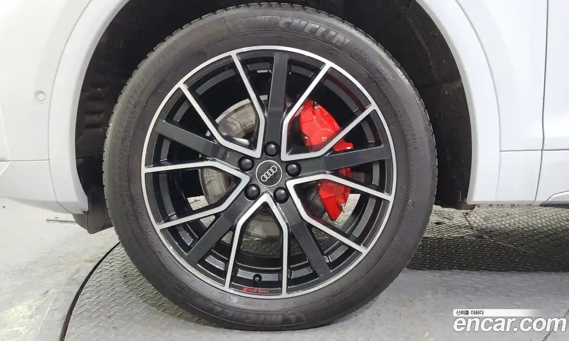 Audi Q5 2022 2.0 Автомат в Москве № 196172, фото 19