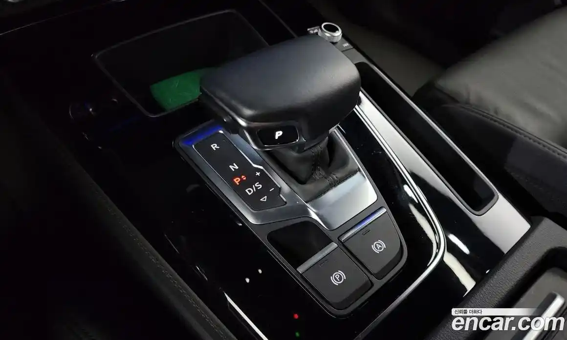 Audi Q5 2022 2.0 Автомат в Москве № 196172, фото 10